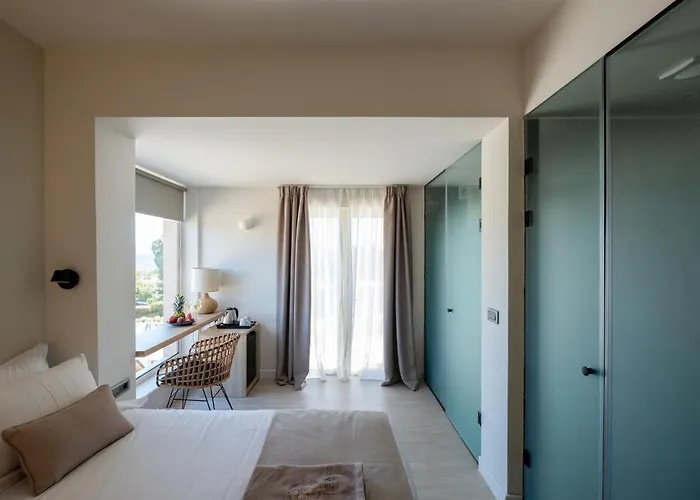 180 South Seaside 4* Thermisía