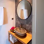 180 South Seaside Otel 4*