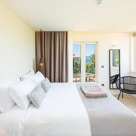 180 South Seaside 4* Thermisía