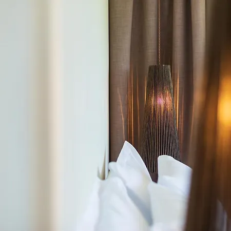 180 South Seaside Hotel