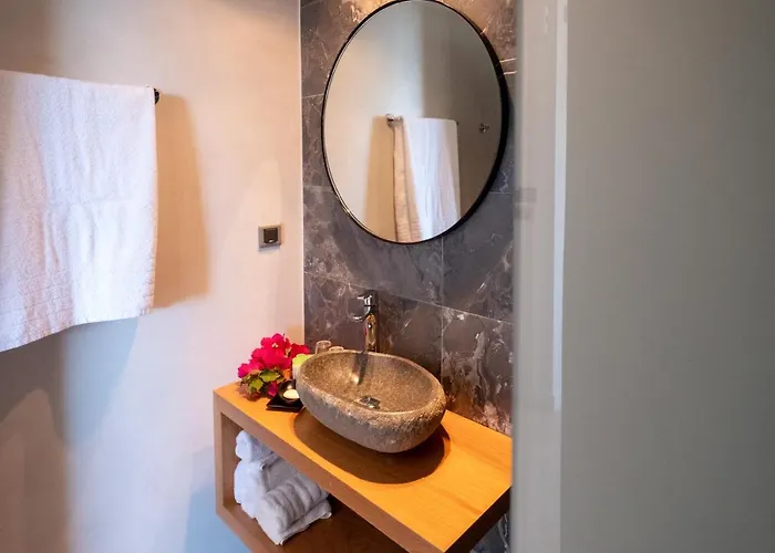 180 South Seaside Hotel 4*