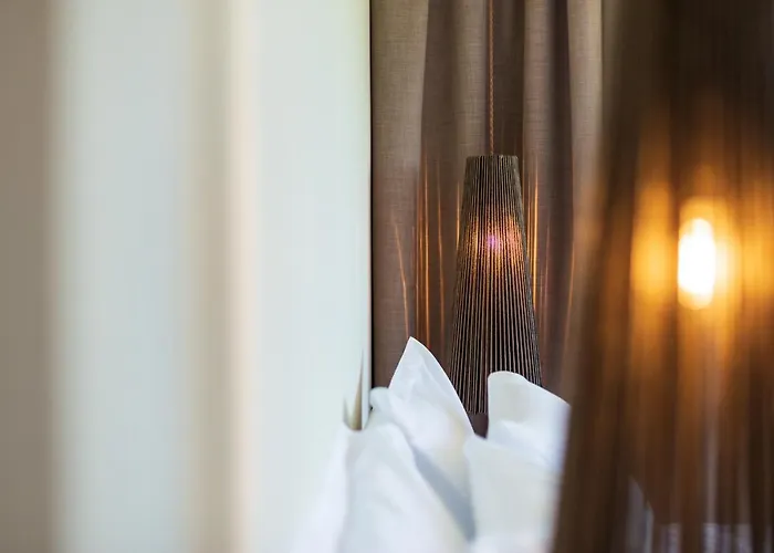 180 South Seaside Hotel