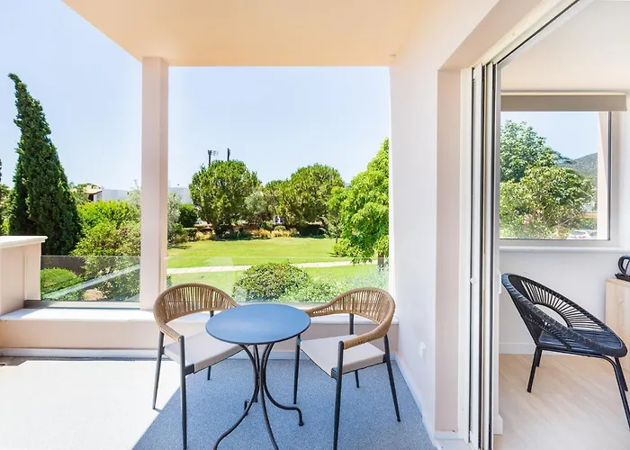 Hotel 180 South Seaside 4*