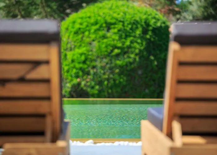 Hotel 180 South Seaside Thermisía